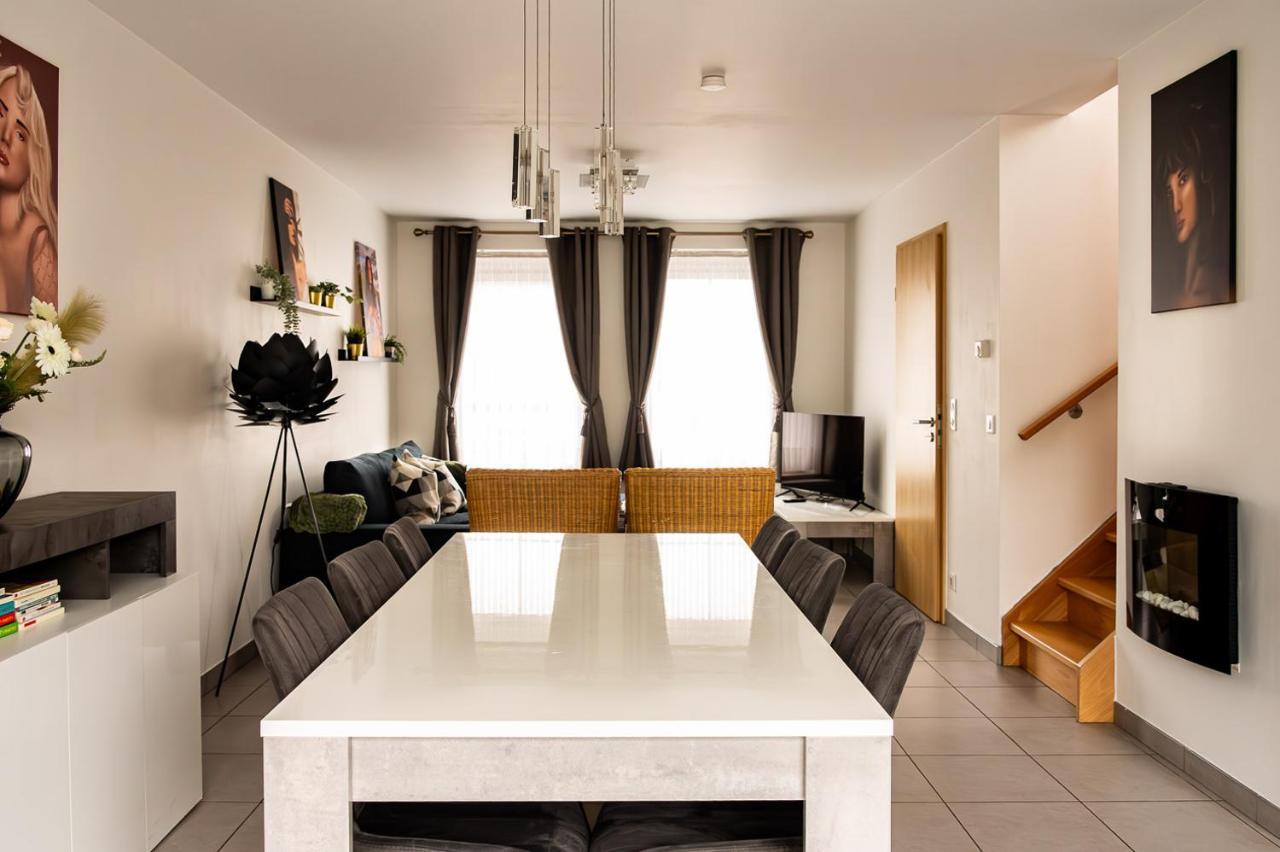 Chez Sabine Et Eric Maison Pour 6 Personnes Avec Piscine Chauffee Andenne ภายนอก รูปภาพ